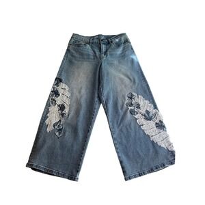DG2 Cropped Wide Leg Jeans Embroidered Floral Lace Light Wash Denim Size 8P